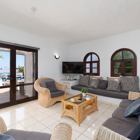 Villa Michelle - Lh114 By Villas Now Ltd Playa Blanca  Exterior photo