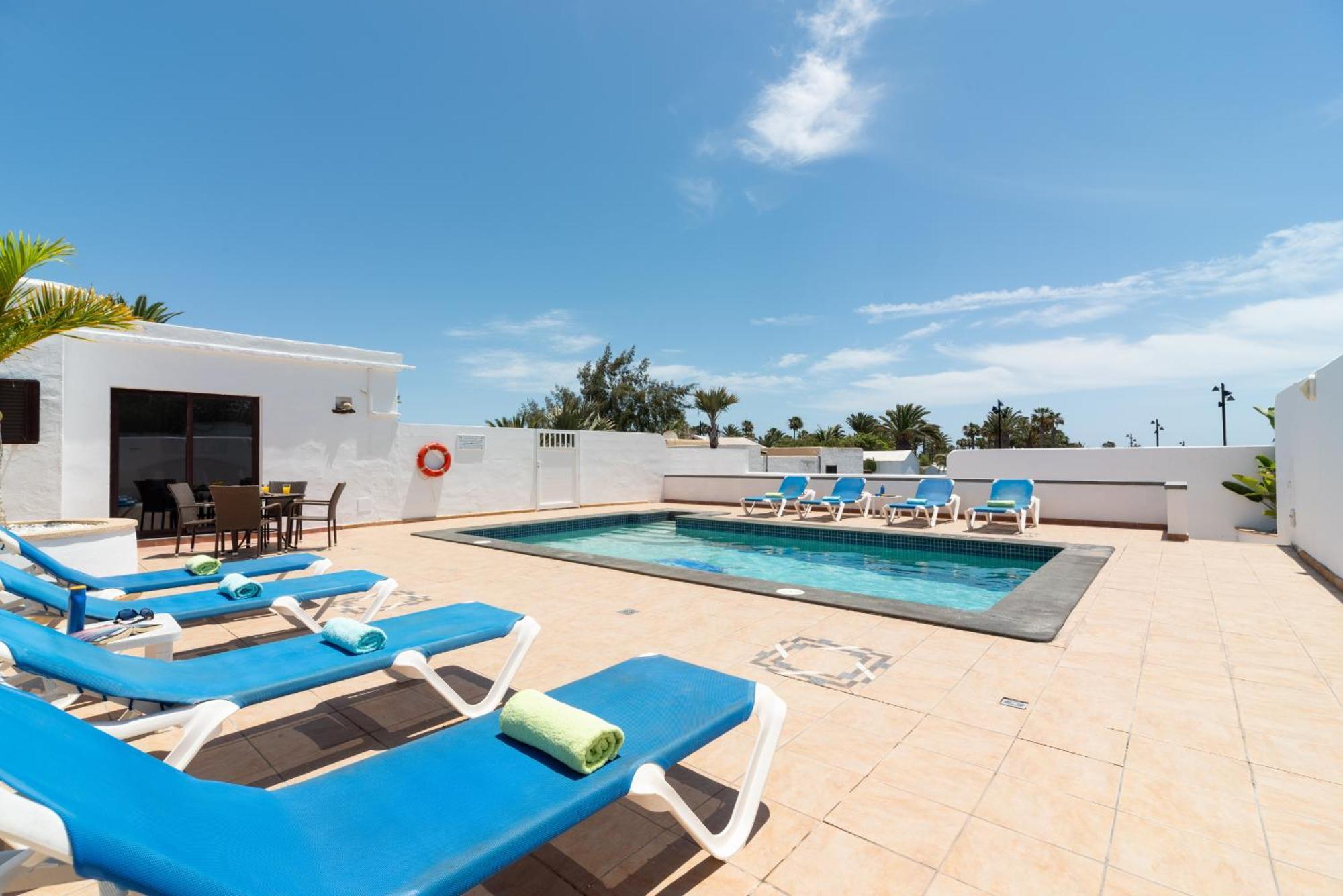 Villa Michelle - Lh114 By Villas Now Ltd Playa Blanca  Exterior photo