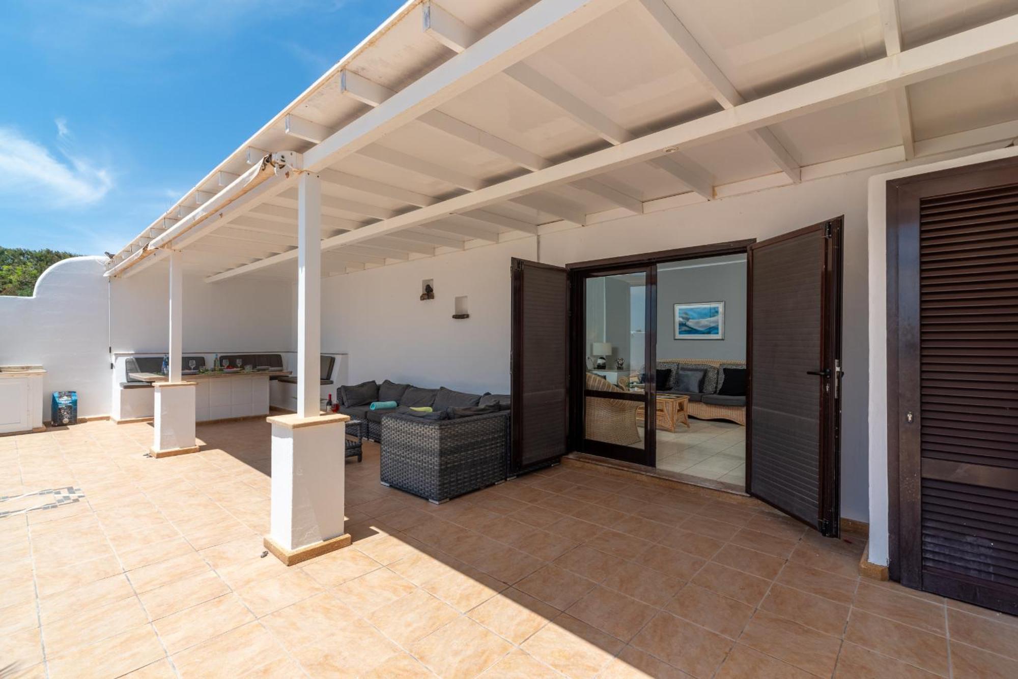 Villa Michelle - Lh114 By Villas Now Ltd Playa Blanca  Exterior photo