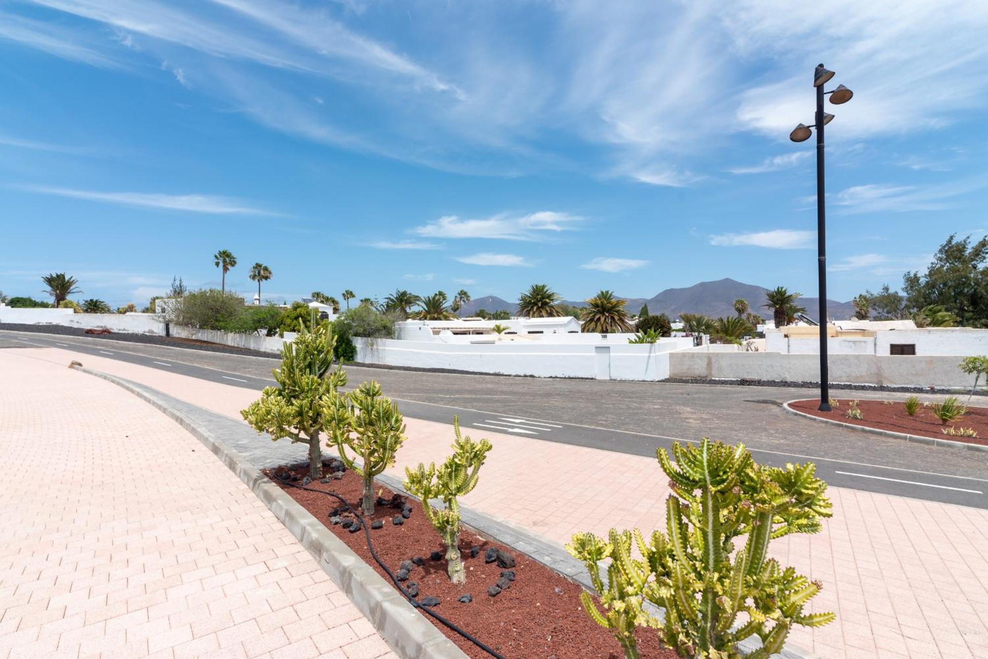 Villa Michelle - Lh114 By Villas Now Ltd Playa Blanca  Exterior photo