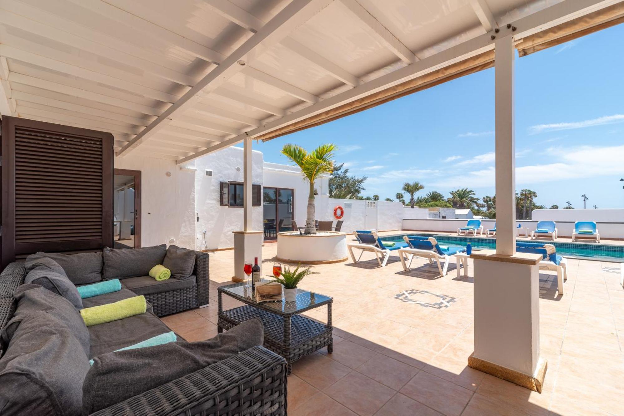 Villa Michelle - Lh114 By Villas Now Ltd Playa Blanca  Exterior photo