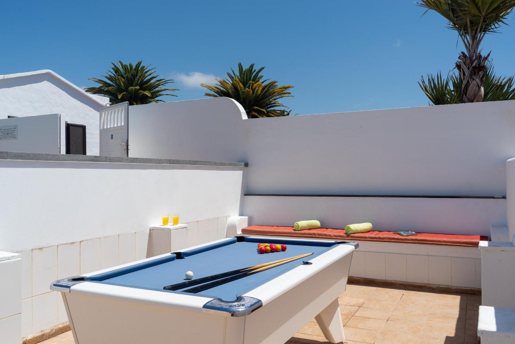 Villa Michelle - Lh114 By Villas Now Ltd Playa Blanca  Exterior photo