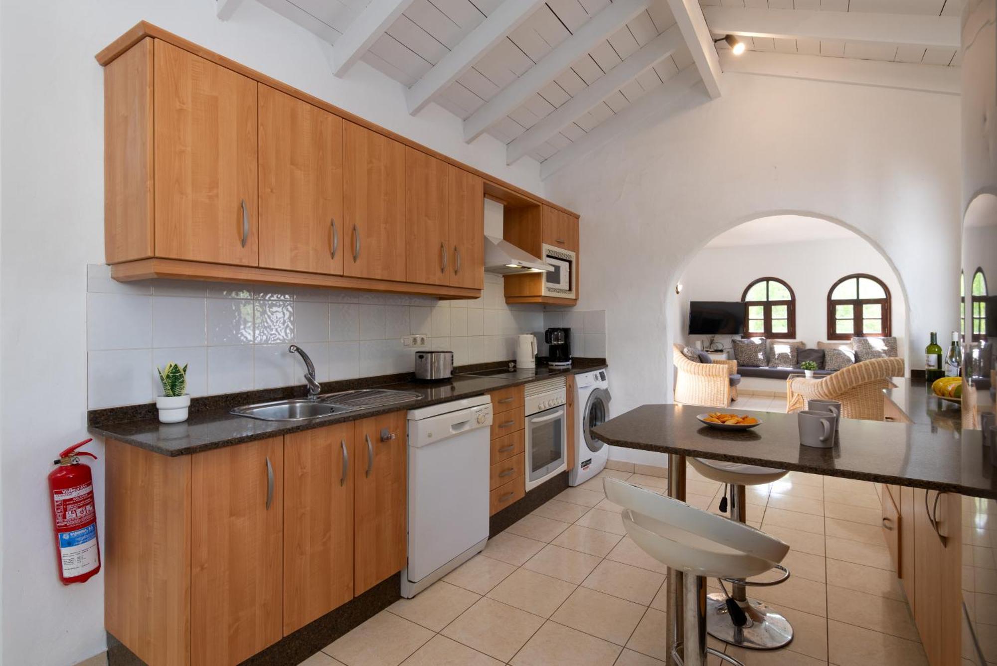 Villa Michelle - Lh114 By Villas Now Ltd Playa Blanca  Exterior photo