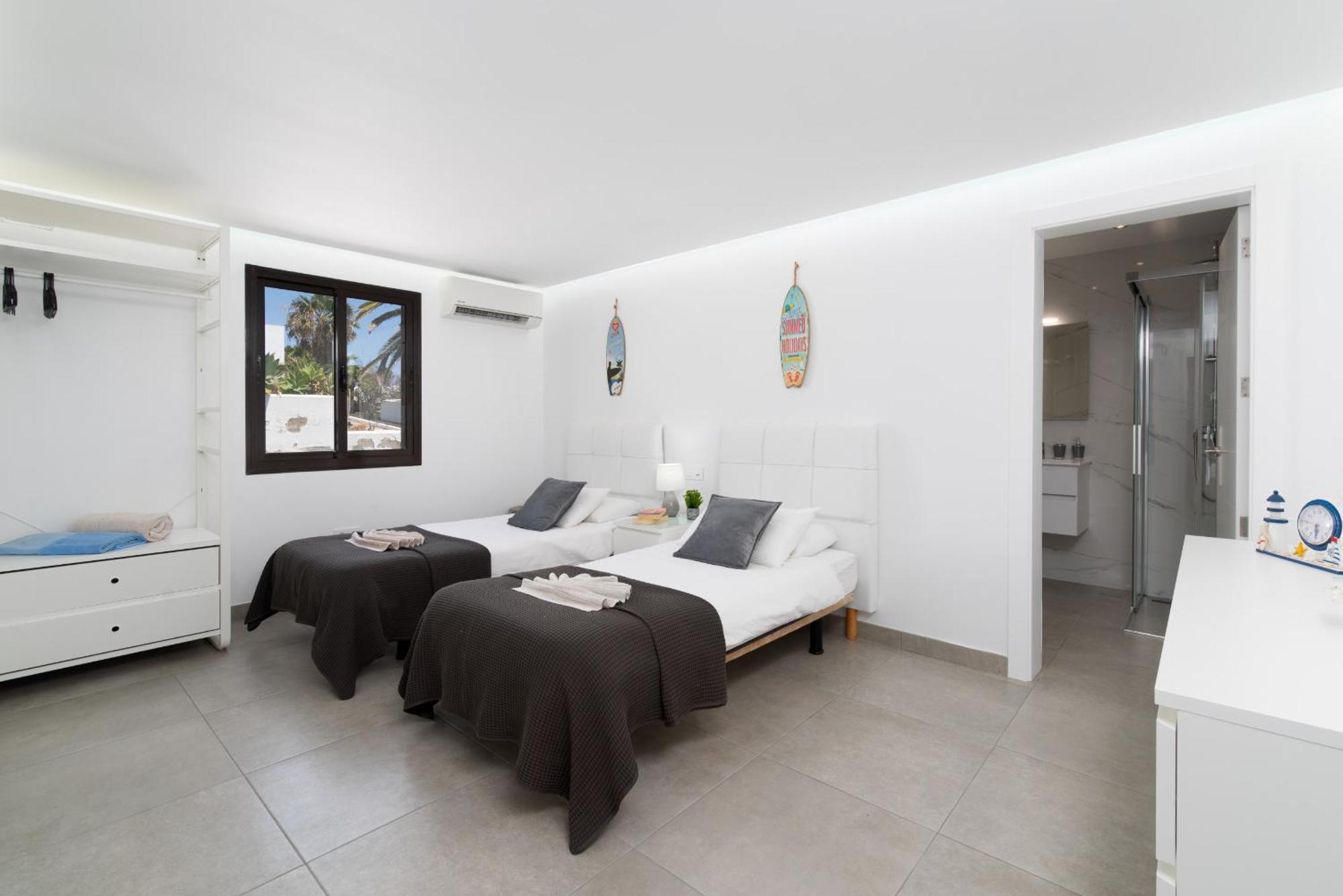 Villa Michelle - Lh114 By Villas Now Ltd Playa Blanca  Exterior photo