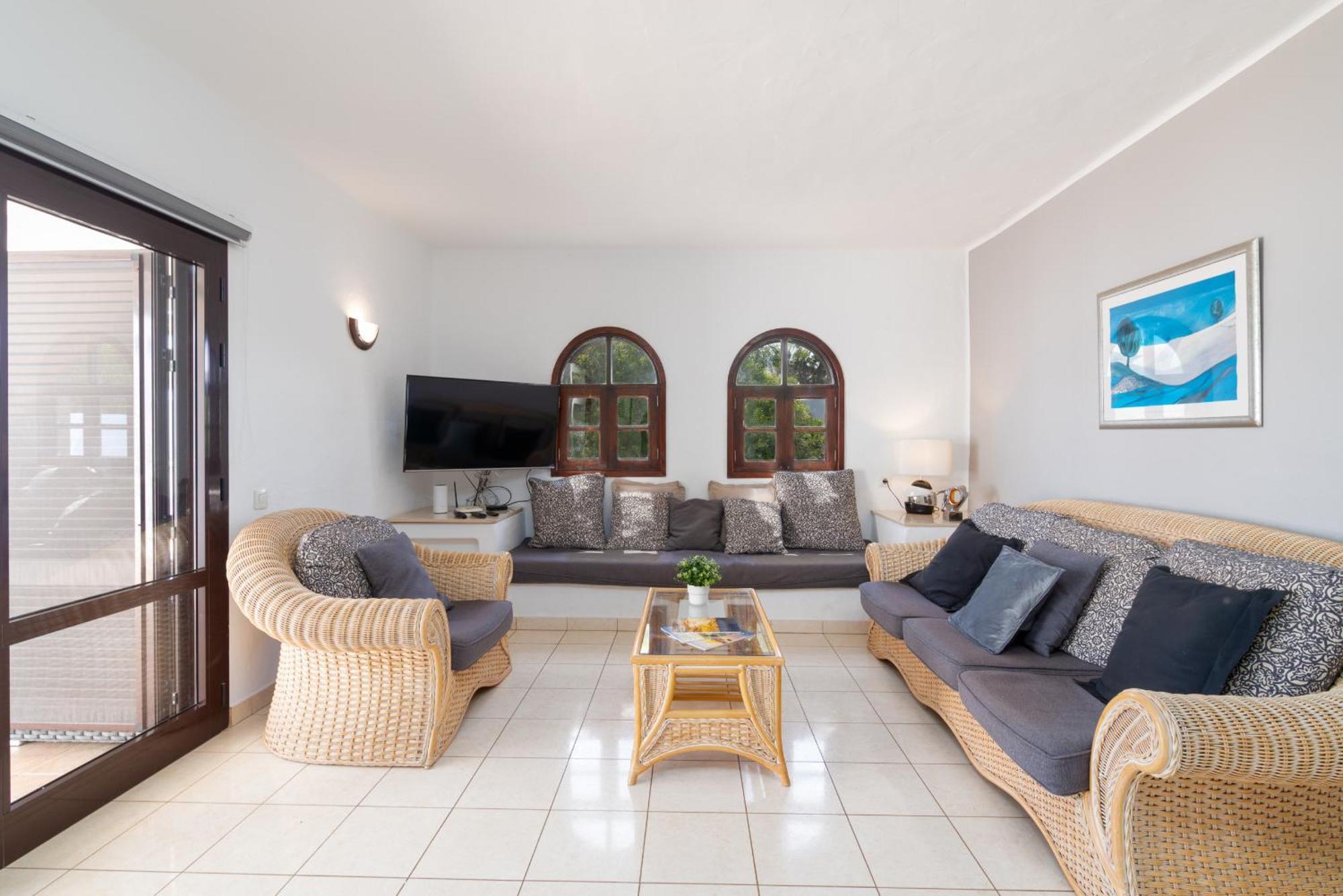 Villa Michelle - Lh114 By Villas Now Ltd Playa Blanca  Exterior photo